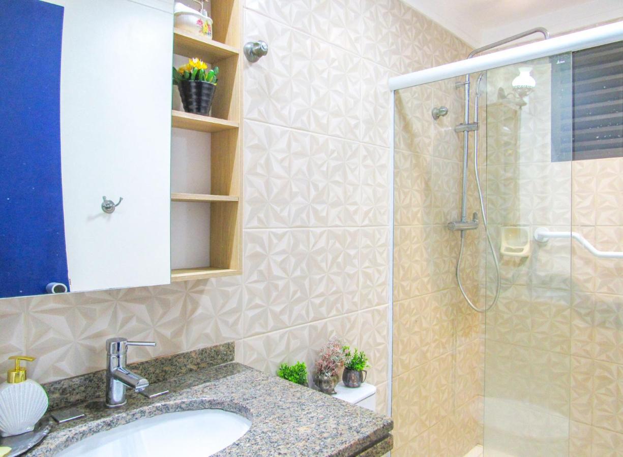 Apartamento A 70 Metros Da Praia De Pitangueiras Sp Guarujá Esterno foto